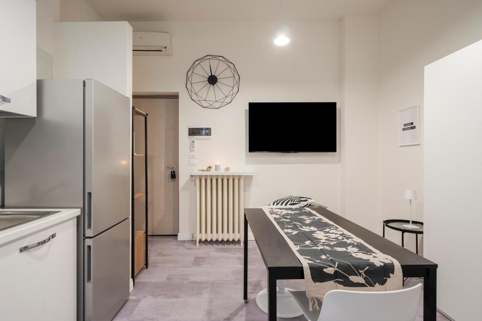 Loreto Prestige - Parking Free & Bulb Gym 밀라노 외부 사진